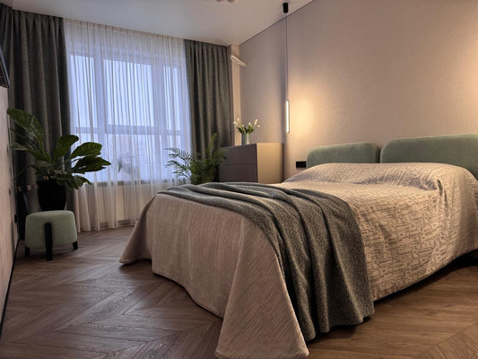 Продам трехкомнатную (3-комн.) квартиру, Стачки пр-кт, 200с1, Ростов-на-Дону г