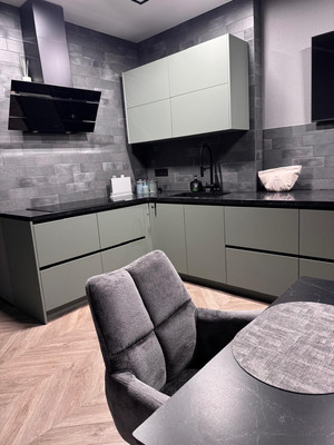 Продам трехкомнатную (3-комн.) квартиру, Стачки пр-кт, 200с1, Ростов-на-Дону г