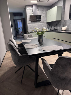 Продам трехкомнатную (3-комн.) квартиру, Стачки пр-кт, 200с1, Ростов-на-Дону г