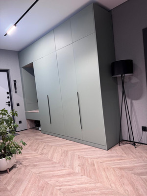 Продам трехкомнатную (3-комн.) квартиру, Стачки пр-кт, 200с1, Ростов-на-Дону г