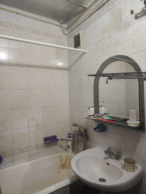 Продам однокомнатную (1-комн.) квартиру, Кржижановского ул, 20, Грэсовский пгт