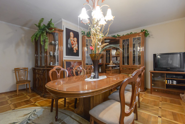 Продам многокомнатную квартиру, Еременко ул, 66к6, Ростов-на-Дону г