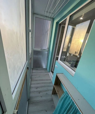 Продам двухкомнатную (2-комн.) квартиру, Летняя ул, 70, Калининград г