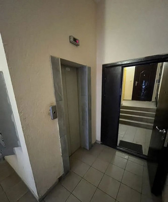 Продам двухкомнатную (2-комн.) квартиру, Летняя ул, 70, Калининград г