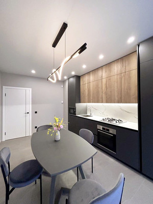 Продам двухкомнатную (2-комн.) квартиру, Орудийная ул, 1А, Калининград г