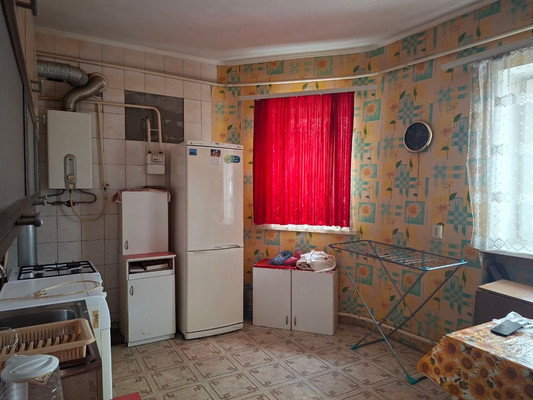 Продам двухкомнатную (2-комн.) квартиру, Сергеева-Ценского ул, 31, Симферополь г