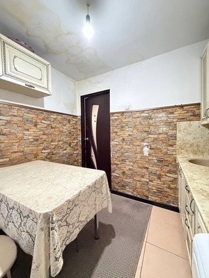 Продам трехкомнатную (3-комн.) квартиру, Ленина пр-кт, 73, Нальчик г