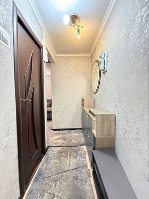 Продам трехкомнатную (3-комн.) квартиру, Ленина пр-кт, 73, Нальчик г