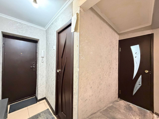 Продам трехкомнатную (3-комн.) квартиру, Ленина пр-кт, 73, Нальчик г