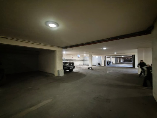 Продам двухкомнатную (2-комн.) квартиру, Ногмова ул, 7, Нальчик г