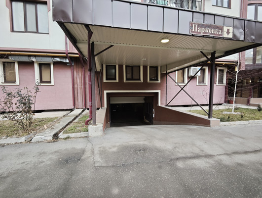 Продам двухкомнатную (2-комн.) квартиру, Ногмова ул, 7, Нальчик г