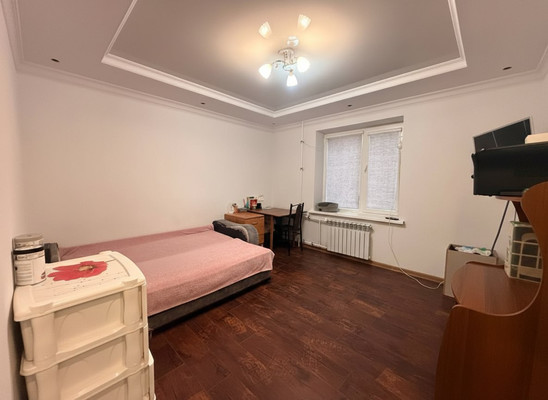 Продам однокомнатную (1-комн.) квартиру, А.А.Кадырова ул, 24ак1, Нальчик г