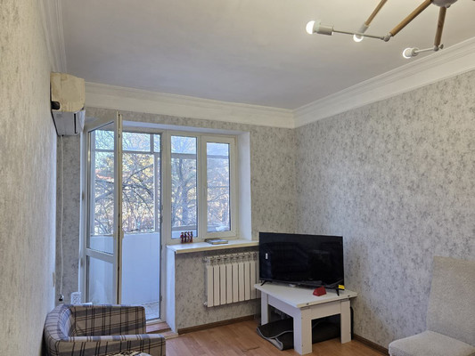 Продам однокомнатную (1-комн.) квартиру, Мальбахова ул, 29, Нальчик г