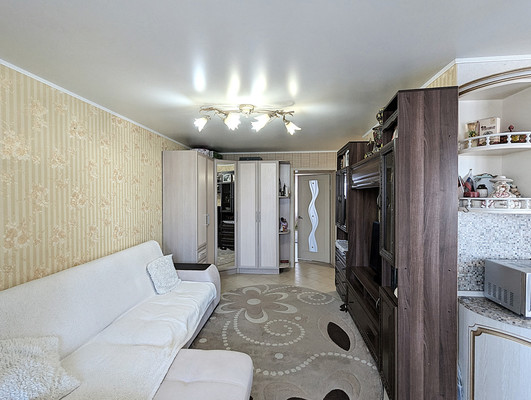 Продам двухкомнатную (2-комн.) квартиру, 50 лет Октября (Климовск мкр.) пр-кт, 19А, Подольск г