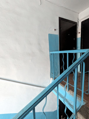 Продам двухкомнатную (2-комн.) квартиру, 50 лет Октября (Климовск мкр.) пр-кт, 19А, Подольск г