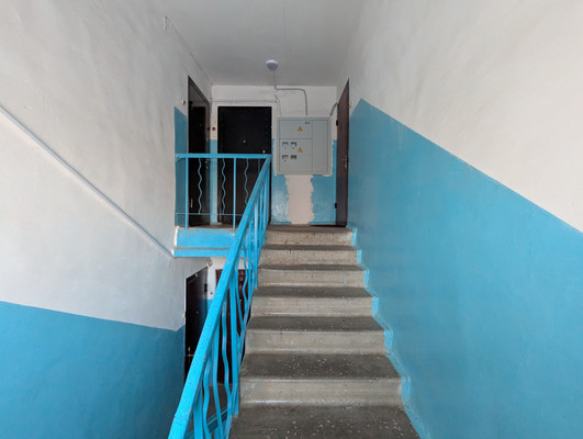 Продам двухкомнатную (2-комн.) квартиру, 50 лет Октября (Климовск мкр.) пр-кт, 19А, Подольск г