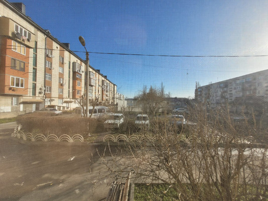 Продам трехкомнатную (3-комн.) квартиру, имени Гагарина Юрия Алексеевича ул, 10, Баксан г