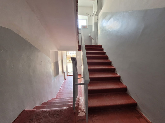 Продам трехкомнатную (3-комн.) квартиру, имени Гагарина Юрия Алексеевича ул, 10, Баксан г