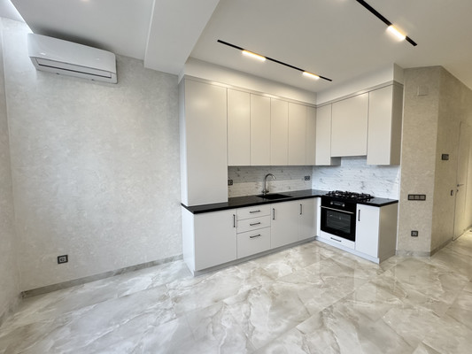 Продам двухкомнатную (2-комн.) квартиру, Толстого ул, 43, Нальчик г