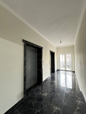 Продам двухкомнатную (2-комн.) квартиру, Толстого ул, 43, Нальчик г