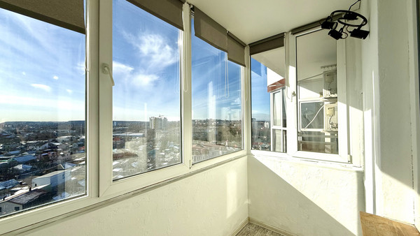 Сдам двухкомнатную (2-комн.) квартиру, Батурина ул, 91к84, Симферополь г