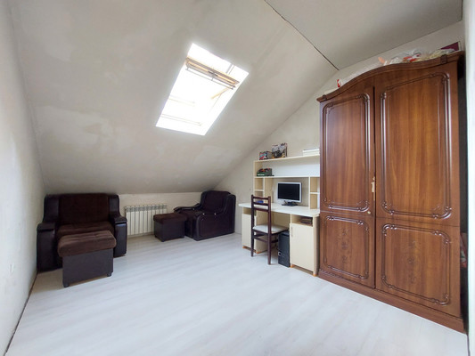 Продам двухкомнатную (2-комн.) квартиру, Эльбрусская ул, 19, Нальчик г