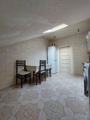 Продам двухкомнатную (2-комн.) квартиру, Эльбрусская ул, 19, Нальчик г