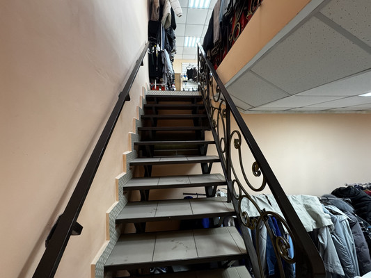 Продам коммерческое помещение 127,6 м2, Победы пл, 9, Щучье г