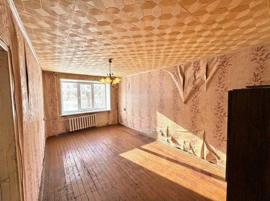 Продам трехкомнатную (3-комн.) квартиру, Свердлова ул, 17, Рошаль г