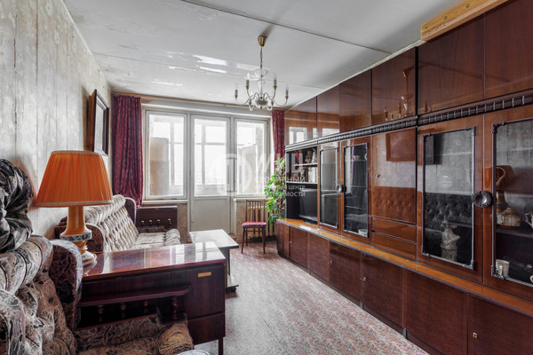 Продам двухкомнатную (2-комн.) квартиру, Судостроительная ул, 38к2, Москва г