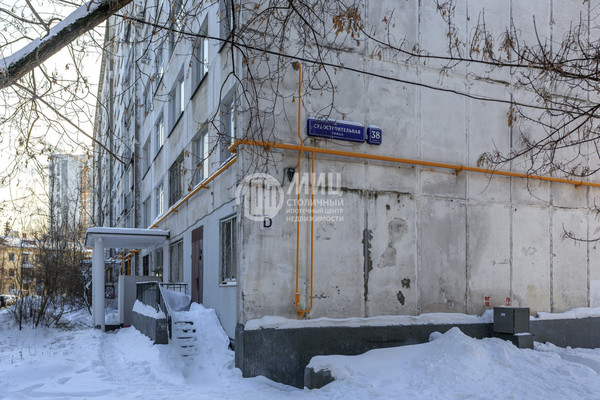 Продам двухкомнатную (2-комн.) квартиру, Судостроительная ул, 38к2, Москва г