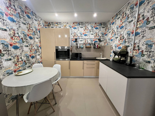 Продам двухкомнатную (2-комн.) квартиру, Березовая ул, 9к719, Видное г