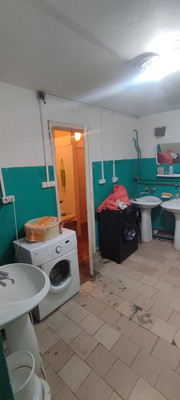 Продам комнату в 8-комн. квартире, Ленина ул, 96, Волгодонск г