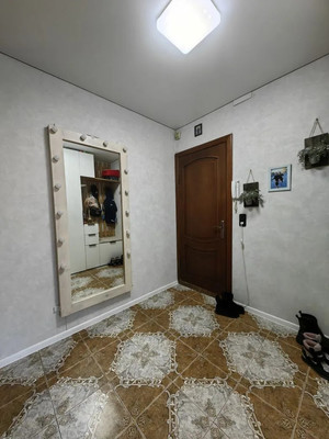 Продам двухкомнатную (2-комн.) квартиру, Мира пр-кт, 45, Волгодонск г