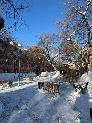 Продам трехкомнатную (3-комн.) квартиру, Усачёва ул, 29к7, Москва г