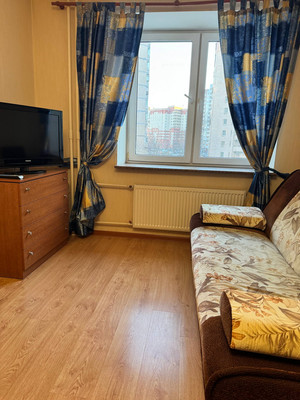 Продам однокомнатную (1-комн.) квартиру, Богатырский пр-кт, 39к2, Санкт-Петербург г