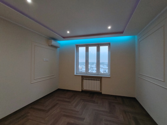 Продам двухкомнатную (2-комн.) квартиру, Троицкий б-р, 20, Троицк г