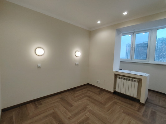 Продам двухкомнатную (2-комн.) квартиру, Троицкий б-р, 20, Троицк г