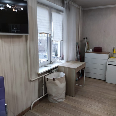 Продам двухкомнатную (2-комн.) квартиру, Утренняя ул, 14к2, Москва г