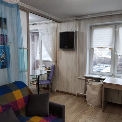 Продам двухкомнатную (2-комн.) квартиру, Утренняя ул, 14к2, Москва г