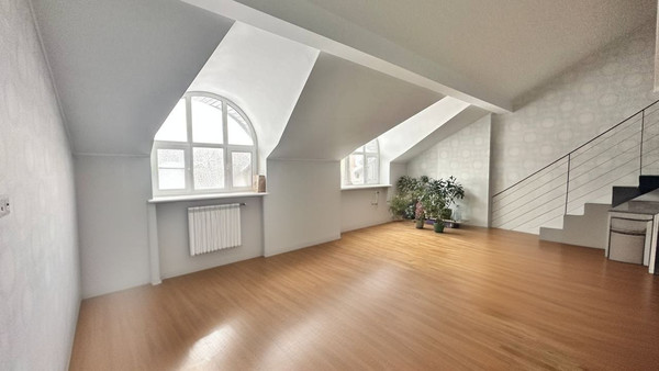 Продам многокомнатную квартиру, Троицкая ул, 107к13, Пучково д