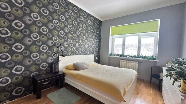 Продам многокомнатную квартиру, Троицкая ул, 107к13, Пучково д