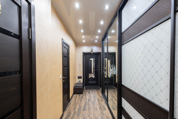 Продам двухкомнатную (2-комн.) квартиру, Самаровская ул, 1, Ханты-Мансийск г