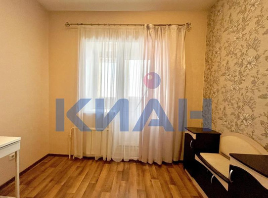 Продам двухкомнатную (2-комн.) квартиру, Почтовый пер, 7А, Емельяново пгт