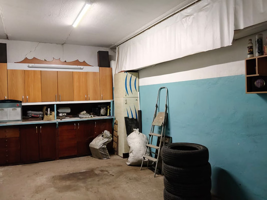 Продам гараж 15,1 м2, Юрина ул, 182б, Барнаул г