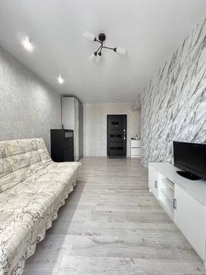 Продам однокомнатную (1-комн.) квартиру, Змеиногорский тракт, 82, Барнаул г