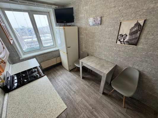 Продам однокомнатную (1-комн.) квартиру, Магистральное ш, 41к1, Комсомольск-на-Амуре г