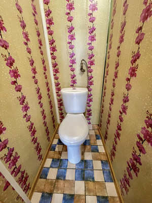 Продам двухкомнатную (2-комн.) квартиру, 2-й Микрорайон ул, 23, Эльбан рп