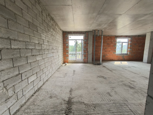 Продам трехкомнатную (3-комн.) квартиру, Биттирова ул, 123, Нальчик г