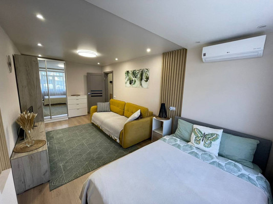 Продам однокомнатную (1-комн.) квартиру, Невская (Центральный р-н) ул, 10, Сочи г